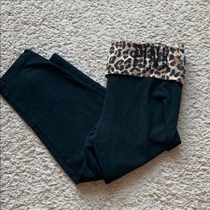 PINK XS cropped leggings